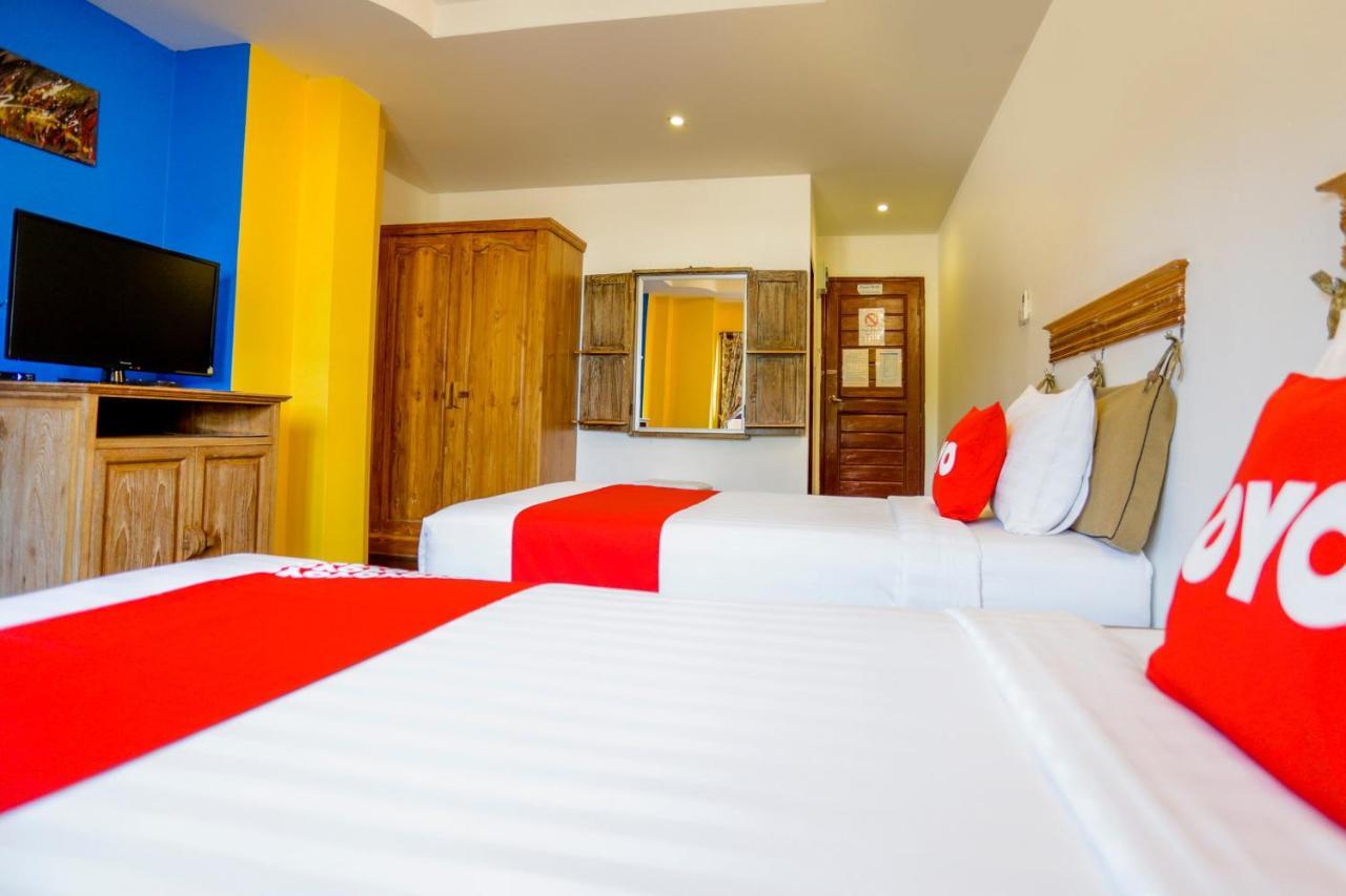 Yellow Tique Hotel Lampang Exterior photo