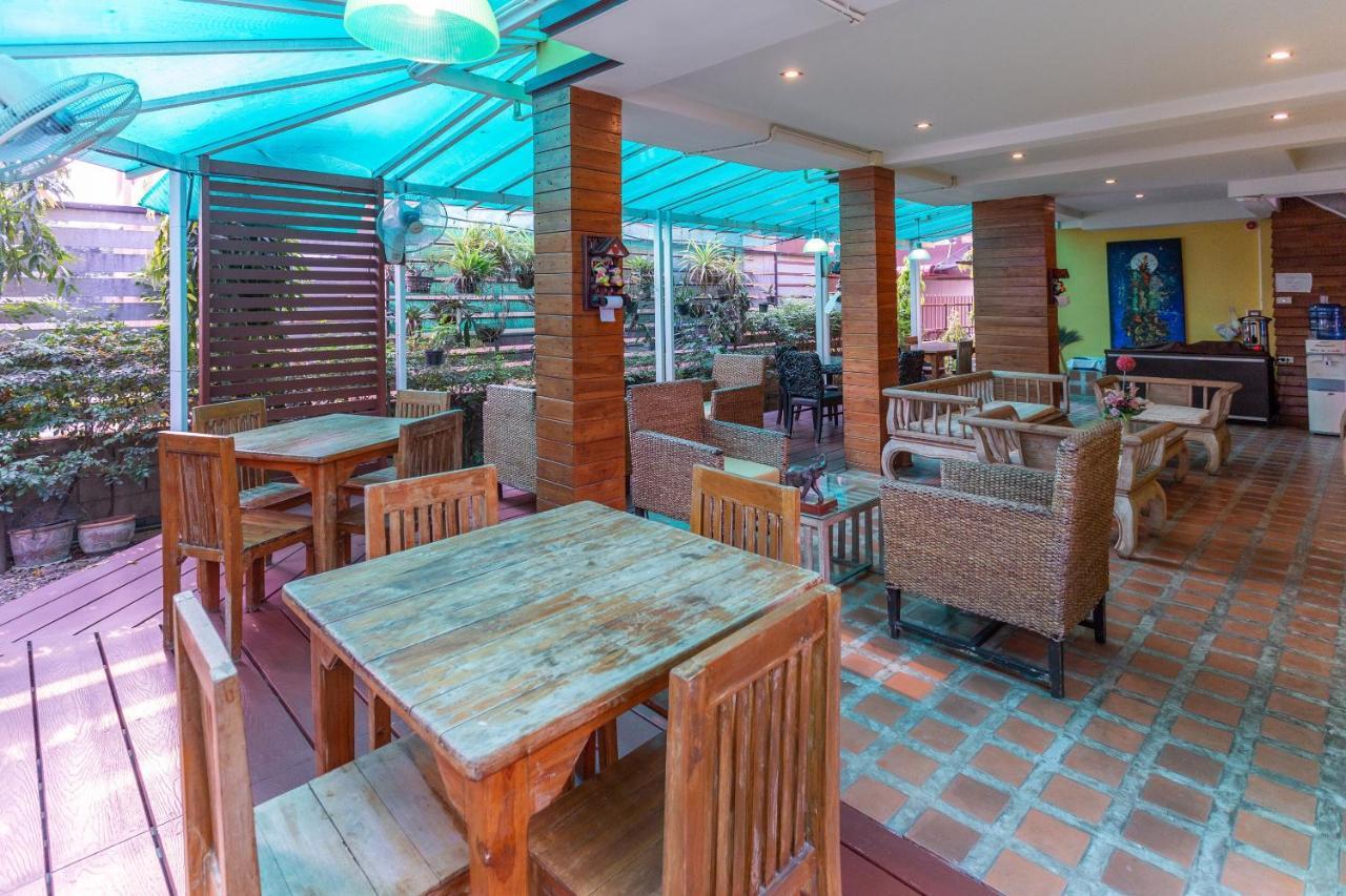 Yellow Tique Hotel Lampang Exterior photo