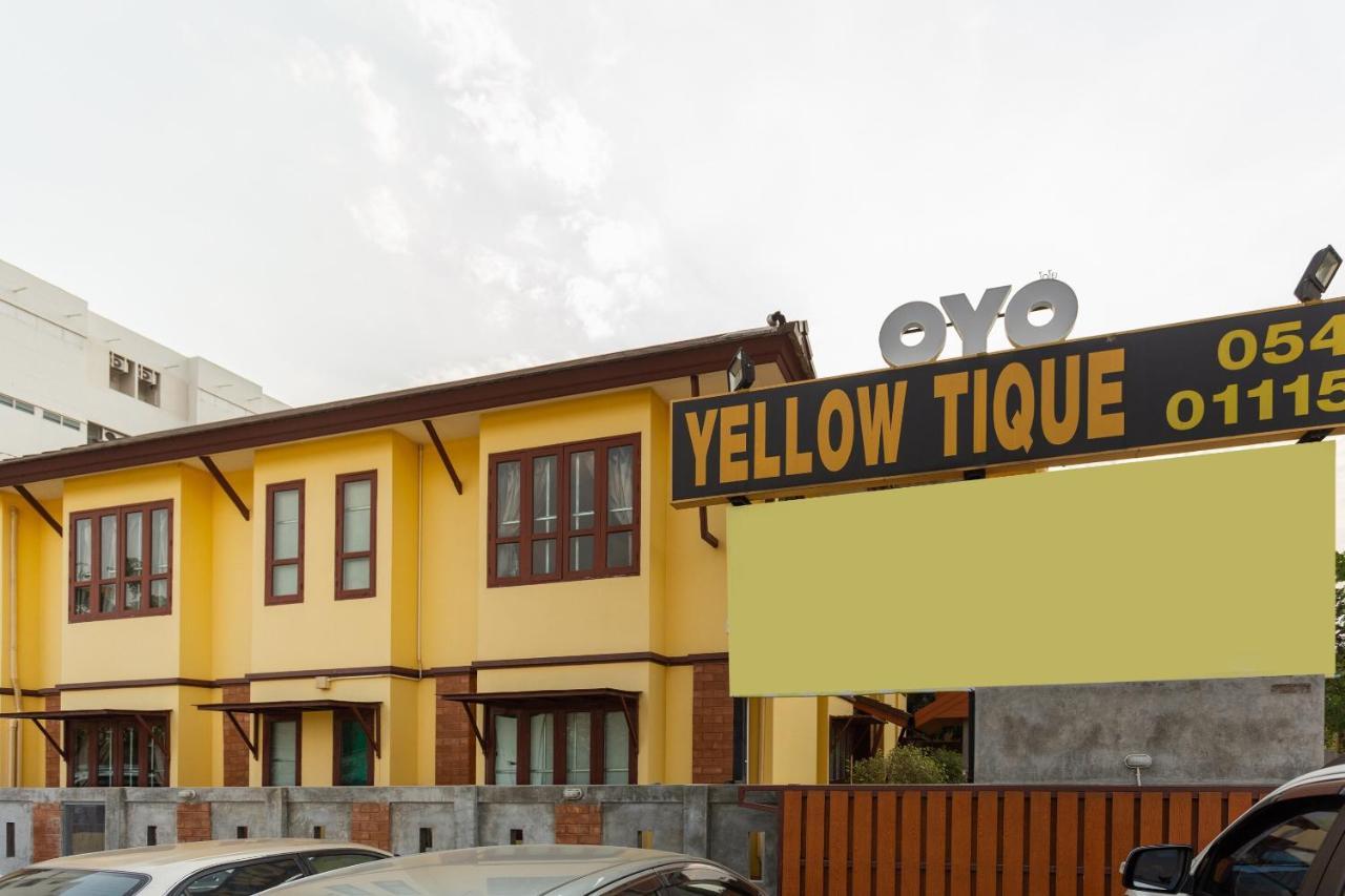 Yellow Tique Hotel Lampang Exterior photo