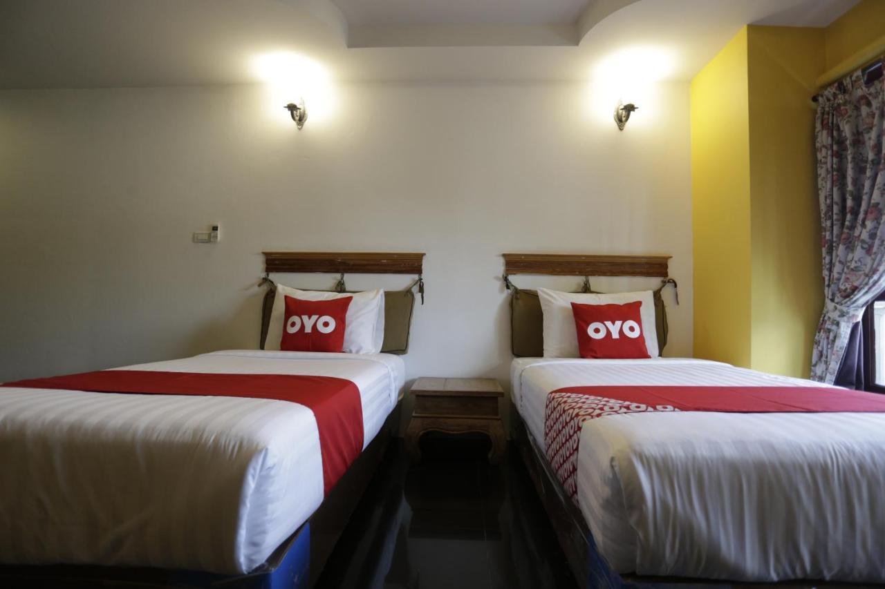 Yellow Tique Hotel Lampang Exterior photo